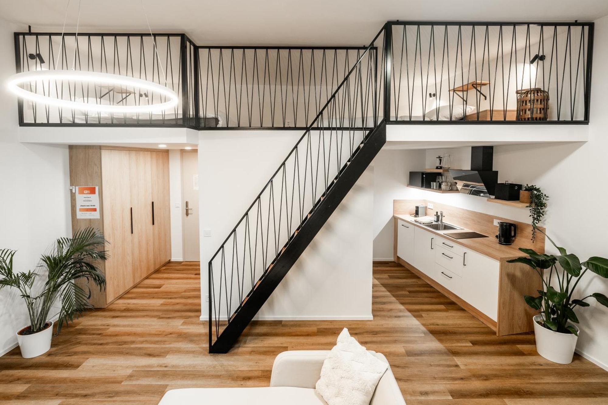 Internesto Brno Station Apartment Ngoại thất bức ảnh