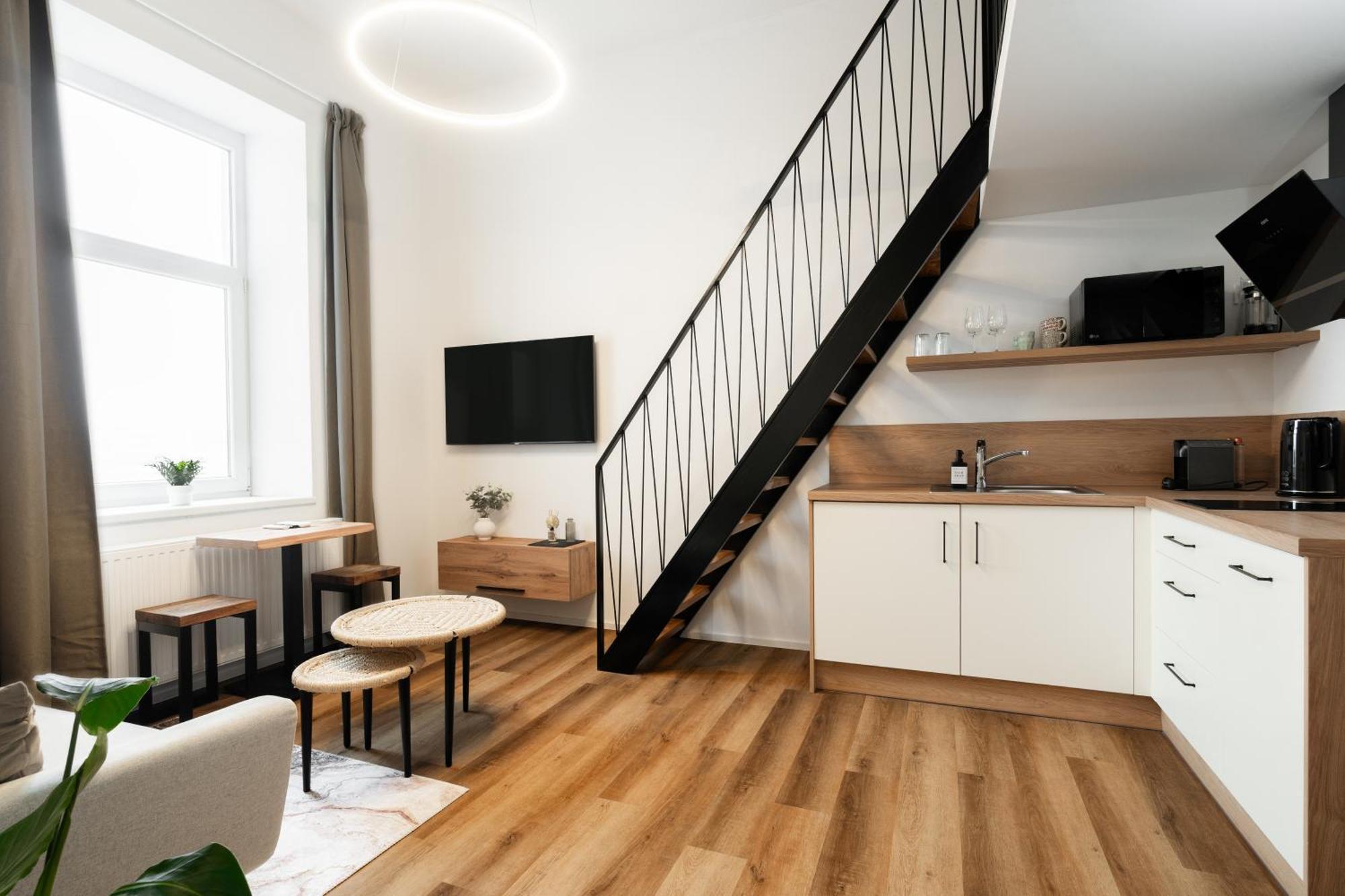 Internesto Brno Station Apartment Ngoại thất bức ảnh