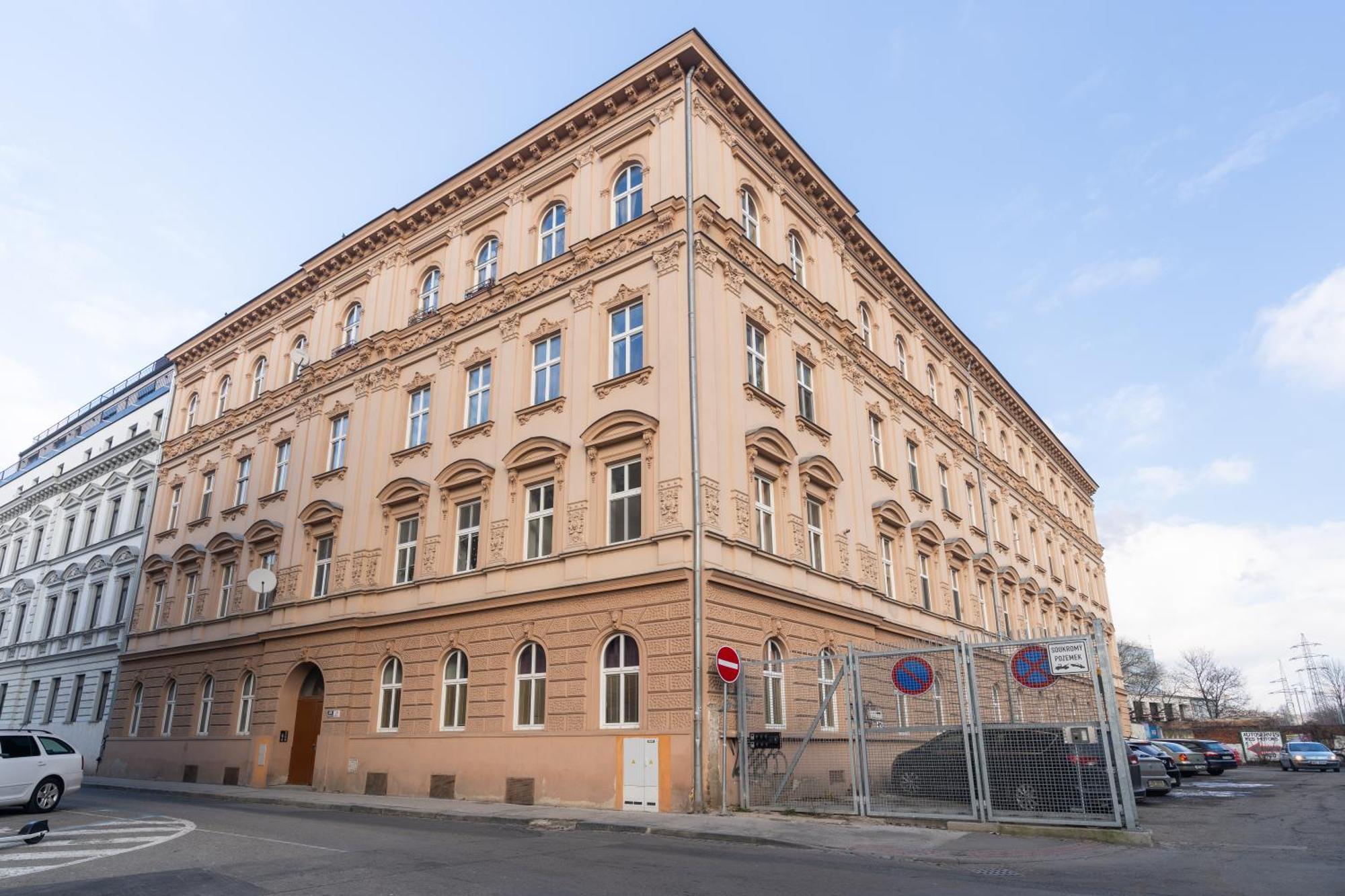 Internesto Brno Station Apartment Ngoại thất bức ảnh